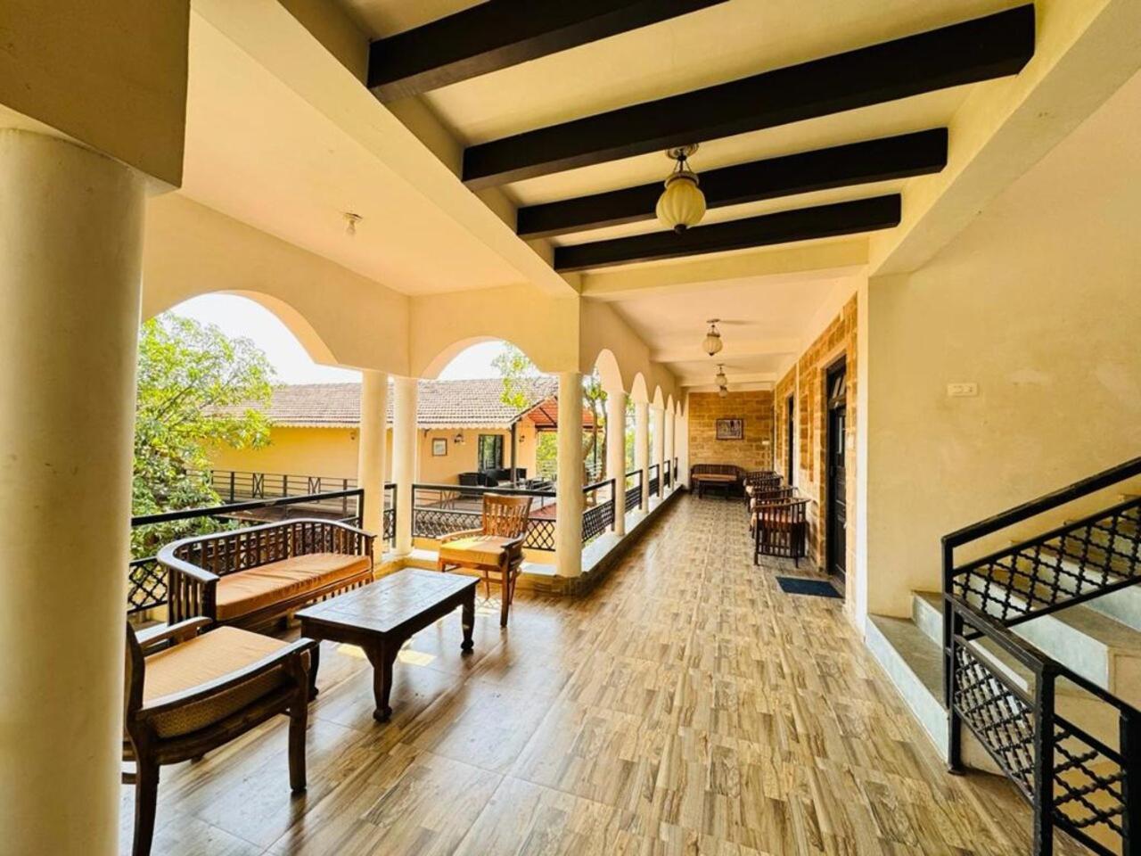 Gir Lions Paw Resort With Swimming Pool Сасан Гир Екстериор снимка